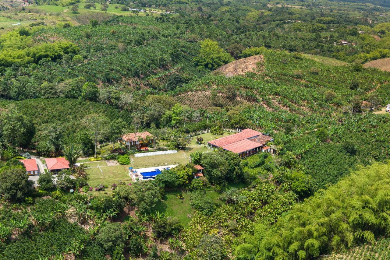 Finca Hotel Los Girasoles Montenegro Buitenkant foto
