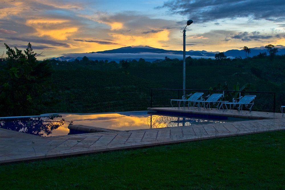 Finca Hotel Los Girasoles Montenegro Buitenkant foto