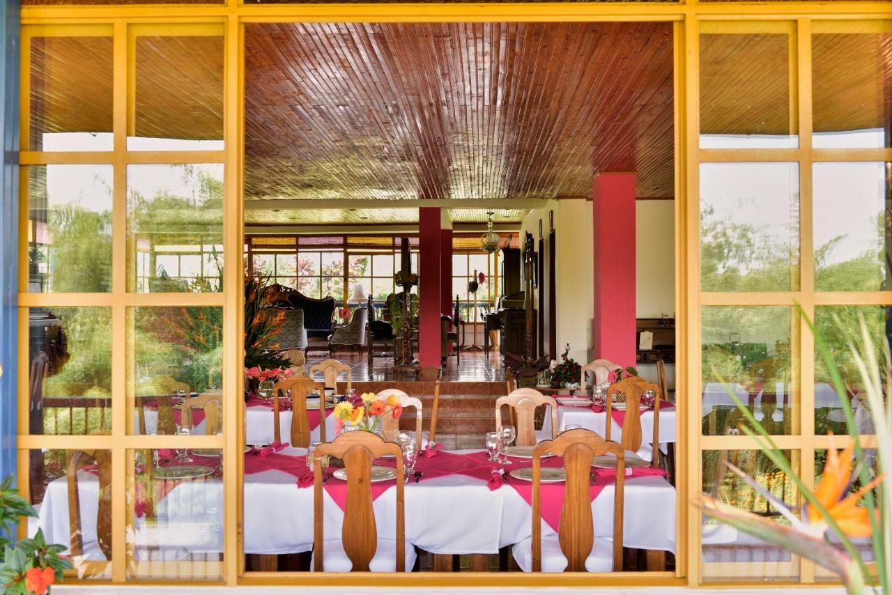 Finca Hotel Los Girasoles Montenegro Buitenkant foto